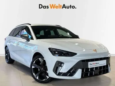 Usado Cupra Leon 150 CV (110 kW) 2024 Blanco Familiar
