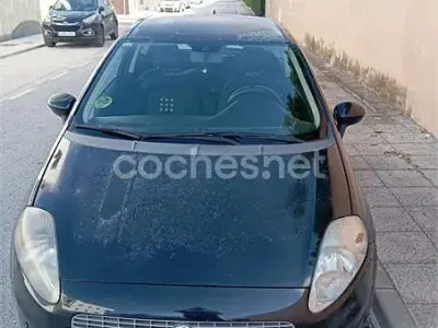 Usado Fiat Grande Punto Sport 130 CV (95 kW) 2006 Negro Utilitario