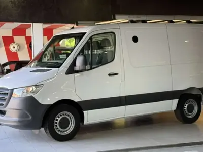 Usado Mercedes Sprinter 170 CV (125 kW) 2021 Blanco Van
