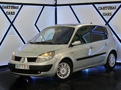 Usado Renault Scénic II Dynamique 120 CV (88 kW) 2004 Gris / plata Monovolumen