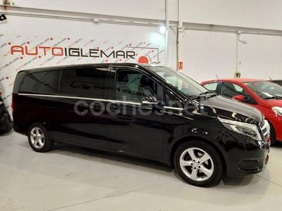 Mercedes V220