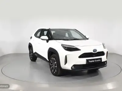 Usado Toyota Yaris Cross Active 116 CV (85 kW) 2023 Blanco SUV