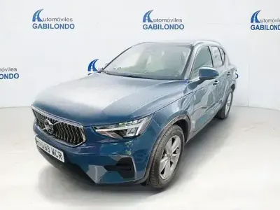 Usado Volvo XC40 Plus 197 CV (144 kW) 2022 Azul SUV