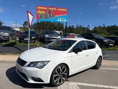 Usado Seat Leon Reference 105 CV (77 kW) 2020 Blanco Berlina