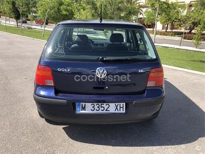 Usado VW Golf III Conceptline 100 CV (73 kW) 1999 Azul Berlina