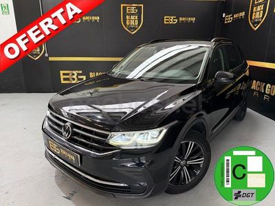 Negro Usado 2021 VW Tiguan Life SUV | 23.990 € (Super precio)