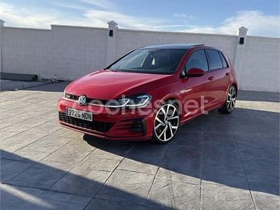 Usado VW Golf VII GTI 245 CV (180 kW) 2019 Rojo Berlina