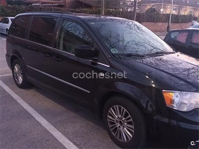 Usado Lancia Voyager Gold 163 CV (119 kW) 2013 Negro Monovolumen