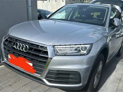 Usado Audi Q5 190 CV (139 kW) 2020 Gris / plata SUV