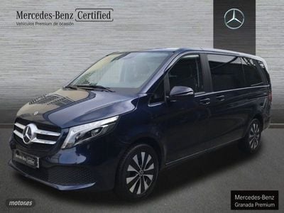 Azul Usado 2022 Mercedes V220 Monovolumen | 54.900 € (Caro)