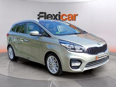 Usado Kia Carens 115 CV (84 kW) 2017 Gris Monovolumen