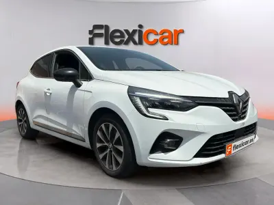 Usado Renault Clio V Techno 140 CV (102 kW) 2023 Blanco Berlina