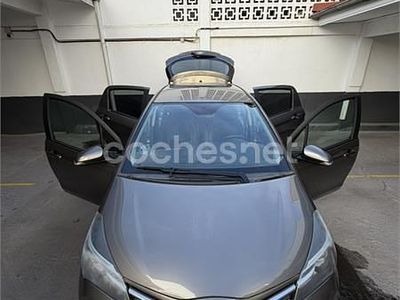 Brugt Toyota Yaris Active 99 HK (72 kW) 2017 Grå Sedan