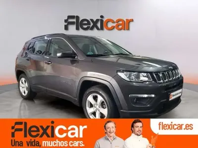 Usado Jeep Compass Longitude 140 CV (102 kW) 2018 Gris SUV