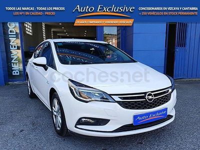 Używany Opel Astra Selective 110 KM (80 kW) 2019 Biały Sedan/Limuzyna