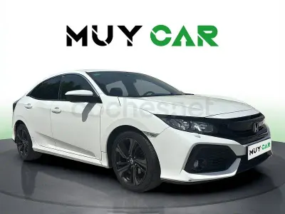 Usado Honda Civic Elegance 129 CV (94 kW) 2019 Blanco Berlina