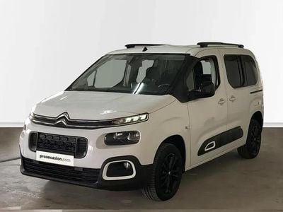 Begagnad Citroën Berlingo Shine 102 HK (75 kW) 2023 Vit Minibuss
