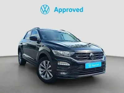 Usado VW T-Roc Advance 110 CV (80 kW) 2022 Negro SUV