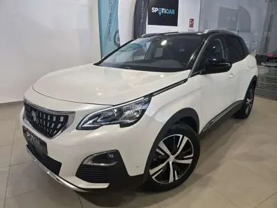 Käytetty Peugeot 3008