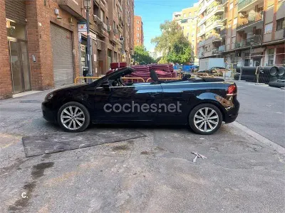 Usado VW Golf Cabriolet 105 CV (77 kW) 2012 Negro Descapotable