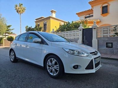 Usado Ford Focus 109 CV (80 kW) 2011 Blanco Berlina