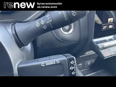 Usado Renault Captur Esprit Alpine 145 CV (106 kW) 2025 Blanco SUV