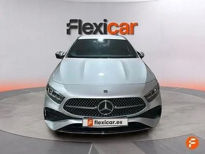 Usado Mercedes A180 116 HP (85 kW) 2023 Cinzento