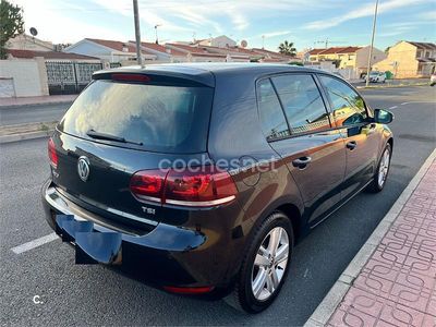 Usado VW Golf VII Advance 105 CV (77 kW) 2012 Negro Berlina