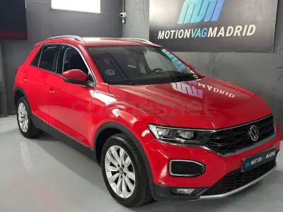 Usado VW T-Roc Advance 115 CV (84 kW) 2021 Rojo SUV