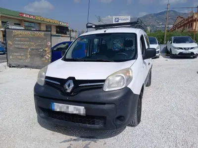 Usado Renault Kangoo 75 CV (55 kW) 2017 Blanco Monovolumen