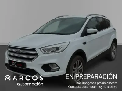 Usado Ford Kuga Titanium 120 CV (88 kW) 2017 SUV