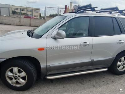Usado Hyundai Santa Fe Style 125 CV (91 kW) 2005 Gris / plata SUV