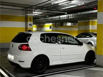 Usado VW Golf V Sportline 140 CV (102 kW) 2007 Blanco Berlina
