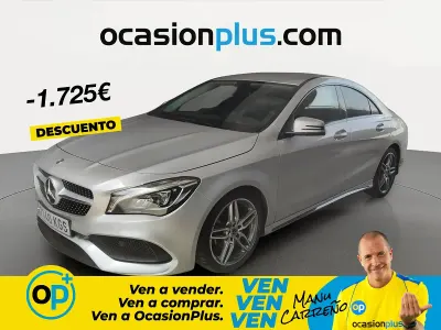 Usado Mercedes CLA180 122 CV (89 kW) 2018 Gris Coupe