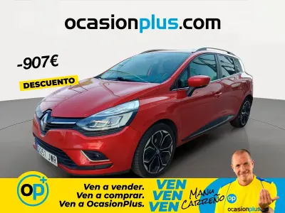 Usado Renault Clio Zen 120 CV (88 kW) 2017 Rojo Familiar
