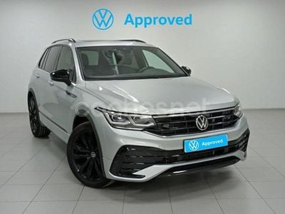 Gris / plata Usado 2023 VW Tiguan R-line SUV | 36.400 € (Caro)
