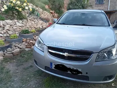 Usado Chevrolet Epica 150 HP (110 kW) 2008 Cinzento Sedan