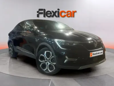 Usado Renault Arkana Intens 145 CV (106 kW) 2022 Negro SUV