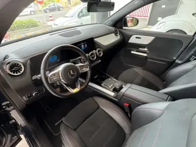 Usado Mercedes EQA250 139 kW (190 HP) 2022 Azul SUV