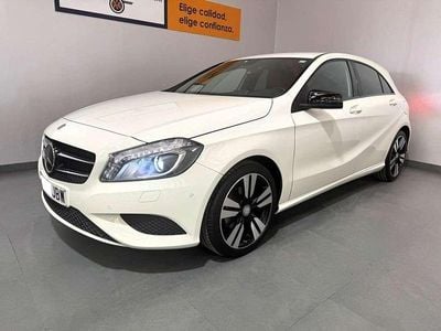 Usado Mercedes A220 Style 136 CV (100 kW) 2015 Blanco Utilitario