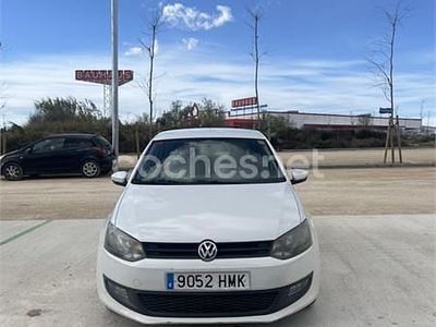 Usado VW Polo Advance 90 CV (66 kW) 2012 Blanco Utilitario