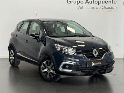 Usado Renault Captur Intens 90 CV (66 kW) 2017 Azul SUV