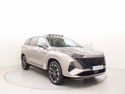 Nuevo MG MGS9 299 CV (219 kW) 2026 Gris / plata SUV