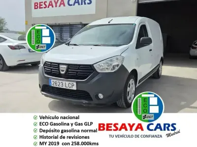 Usado Dacia Dokker Essentiel 100 CV (73 kW) 2019 Blanco Monovolumen