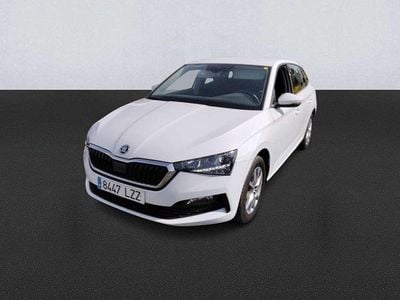 Blanco Usado 2022 Skoda Scala Ambition Utilitario | 17.600 € (Precio justo)