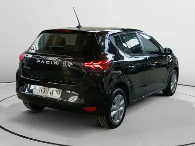 Käytetty Dacia Sandero Expression 101 HP (74 kW) 2022 Musta Sedan