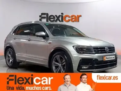 Usado VW Tiguan Sportline 150 CV (110 kW) 2018 Gris SUV