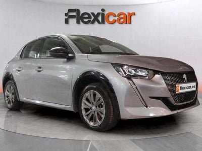 Gris Usado 2022 Peugeot 208 Allure Utilitario | 14.490 € (Super precio)
