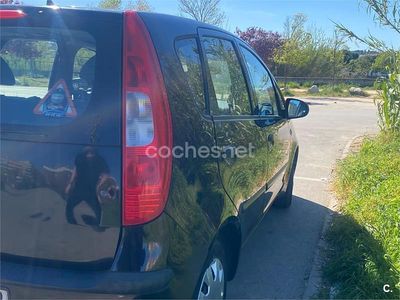 Usado Mitsubishi Colt Invite 75 CV (55 kW) 2007 Negro Monovolumen