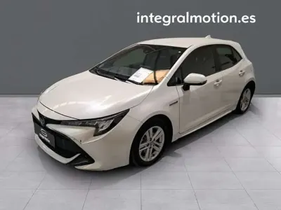 Usado Toyota Corolla Active 122 CV (89 kW) 2022 Beige Berlina